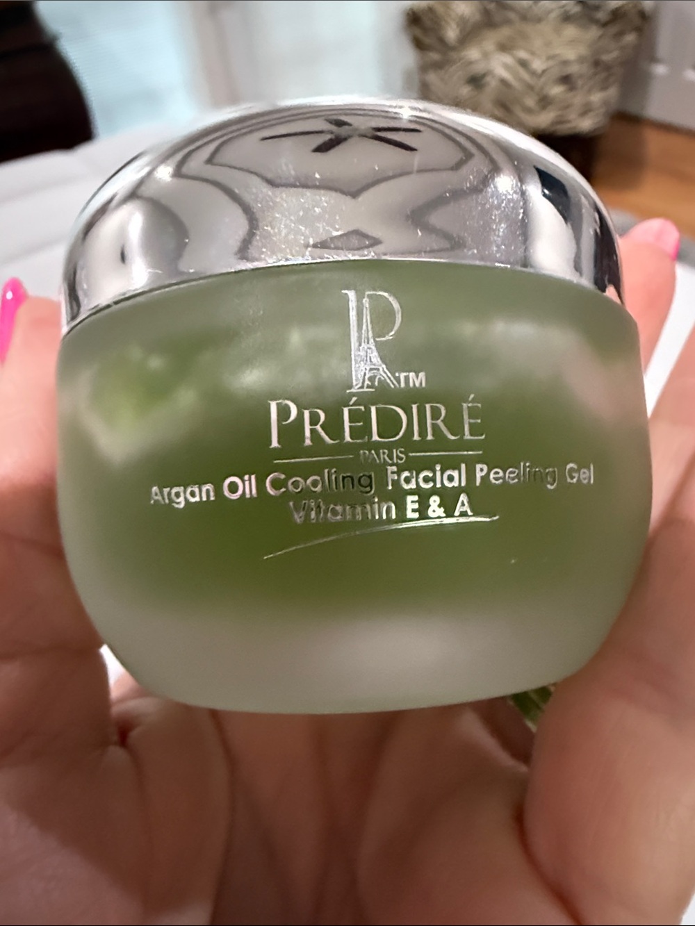 Predire Argan Oil Cooling Facial Peeling Gel - Green